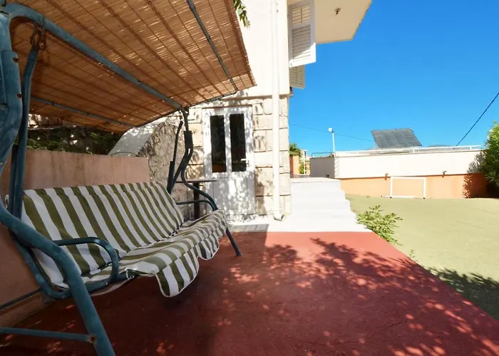 C W Balcony Shared Terrace & The Sea View Appartement Trogir