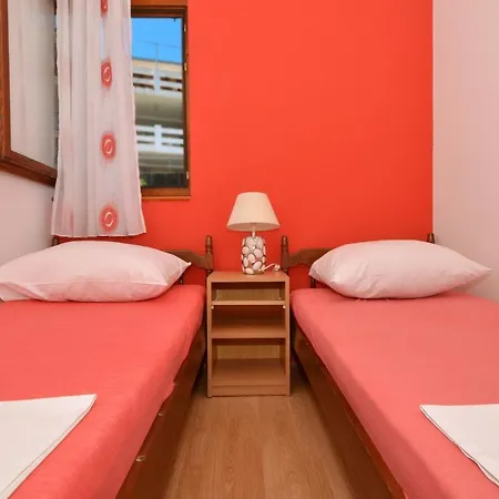 C W Balcony Shared Terrace & The Sea View Apartman Trogir